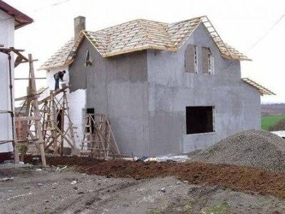 Красивый деревянный дом